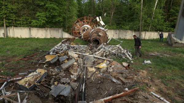 Top of Kharkiv’s giant TV tower crashes to ground after Russian missile strike